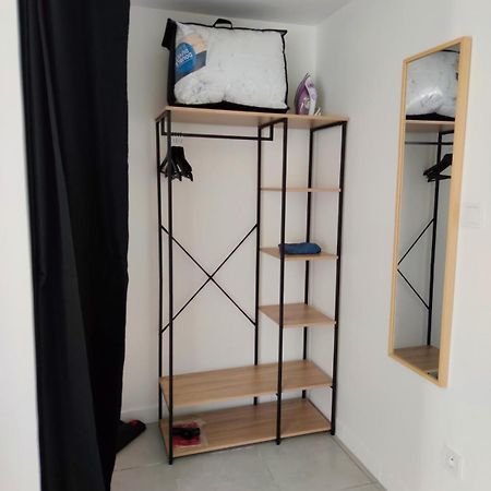 Épinay-sur-Seine Grand Studio Cosy Proche Paris מראה חיצוני תמונה