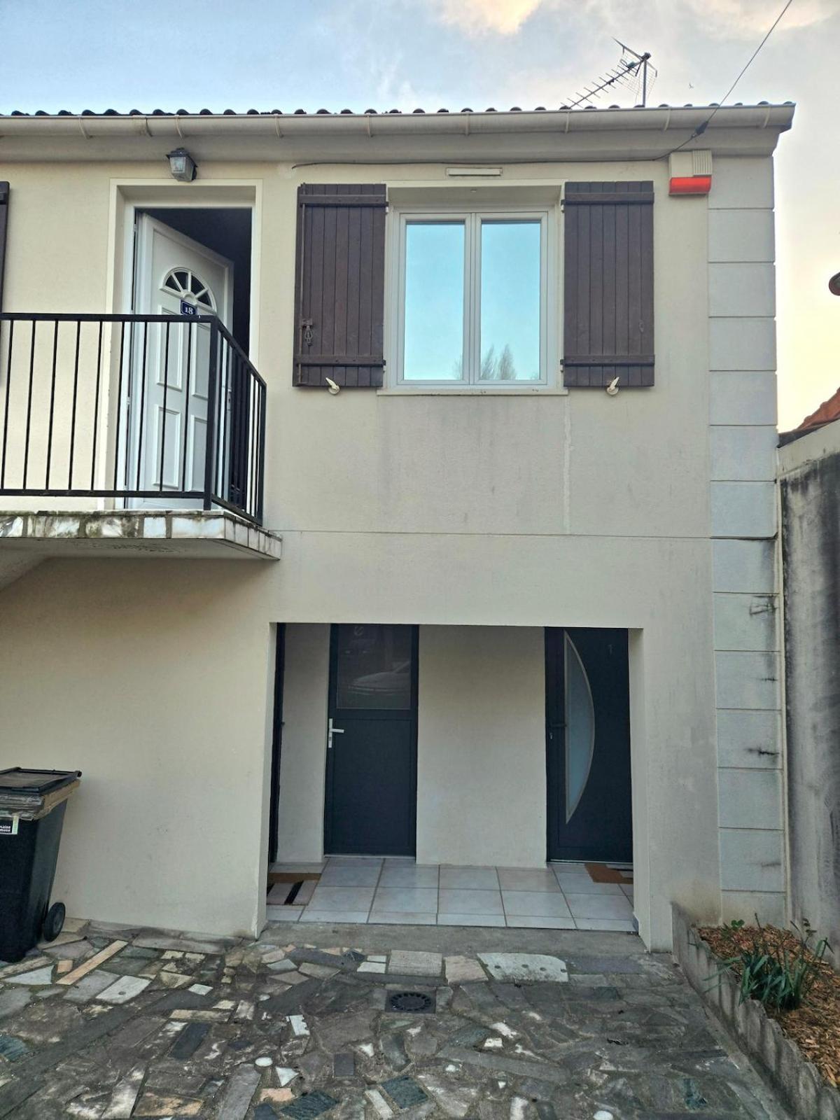 Épinay-sur-Seine Grand Studio Cosy Proche Paris מראה חיצוני תמונה